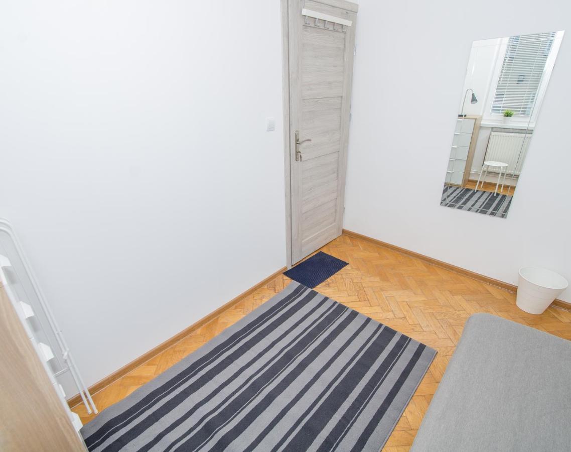 Uwh Hostel غدانسك المظهر الخارجي الصورة